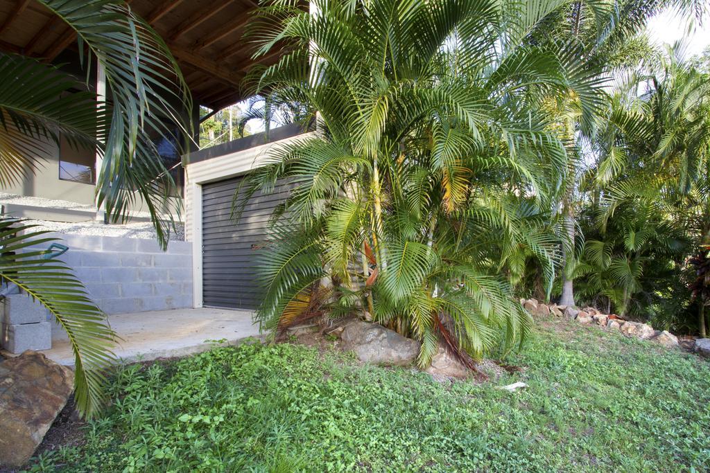 Larimar On Turtle Bay Holiday Home - Cannonvale Exterior foto