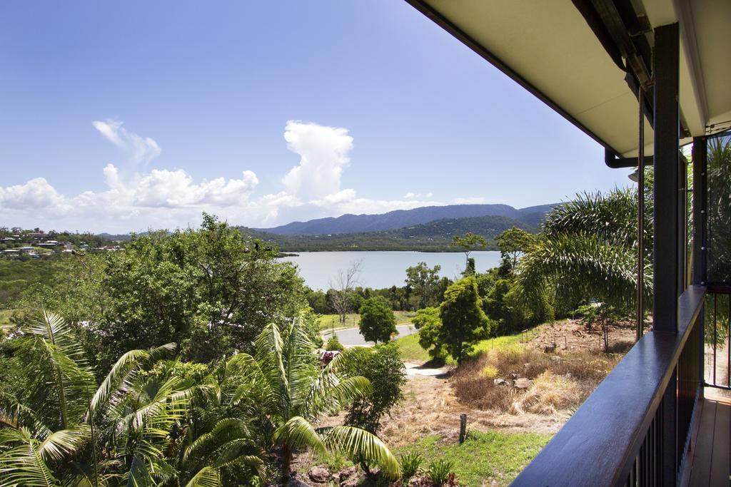 Larimar On Turtle Bay Holiday Home - Cannonvale Exterior foto